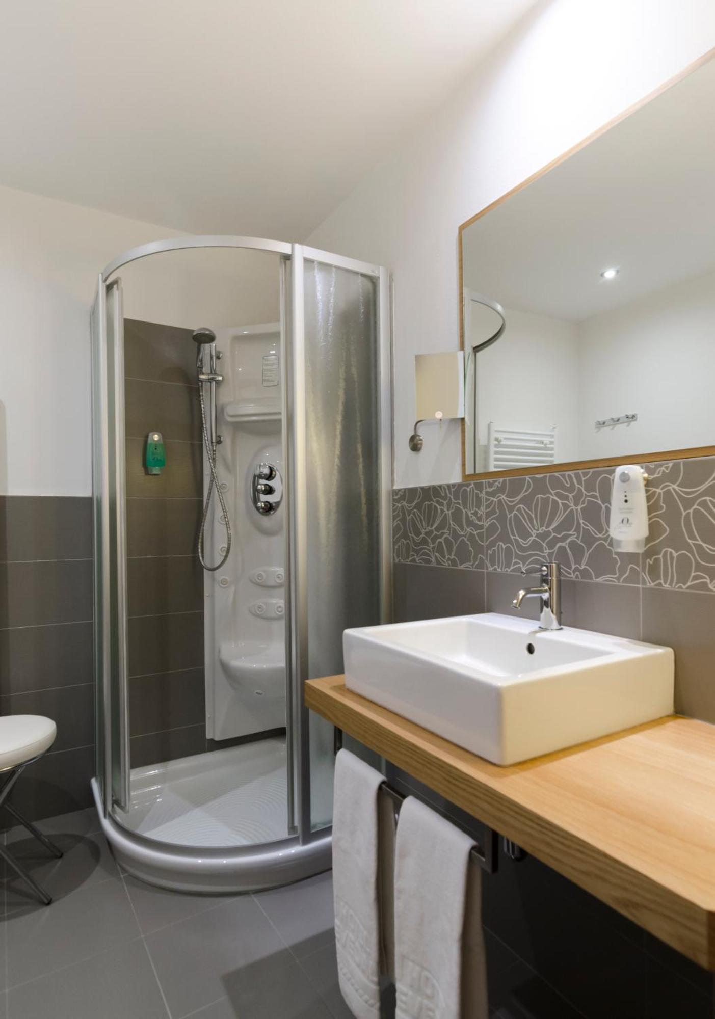 Hotel Cevedale Living Romance Hotel كوغولو المظهر الخارجي الصورة