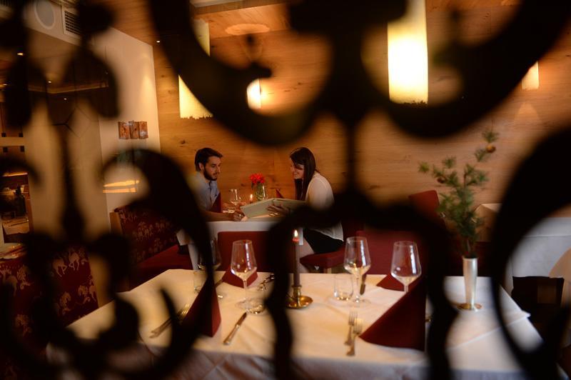 Hotel Cevedale Living Romance Hotel كوغولو المظهر الخارجي الصورة
